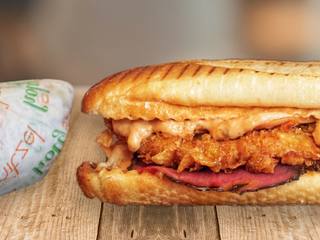 Holy Schnitzel (Staten Island)